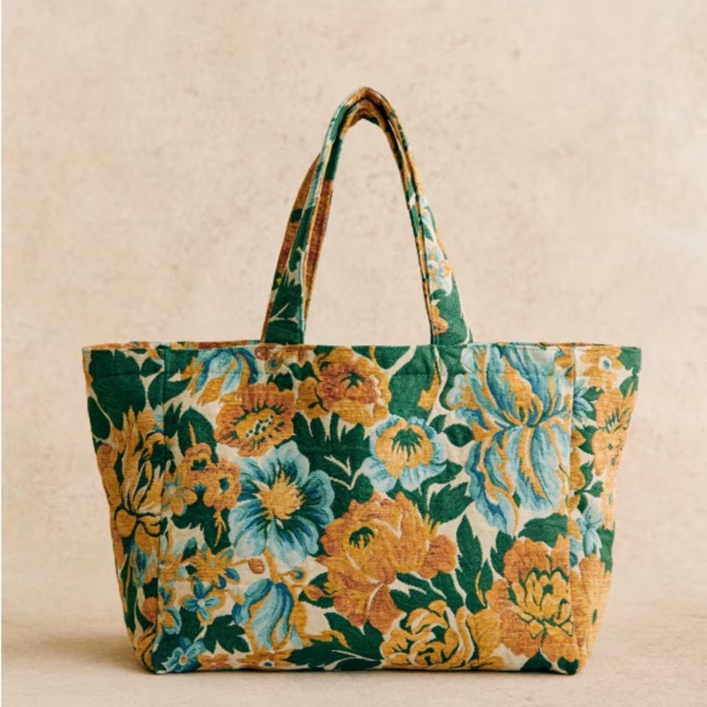 Sezane Jacquard Totebag. Gold & Floral. Large